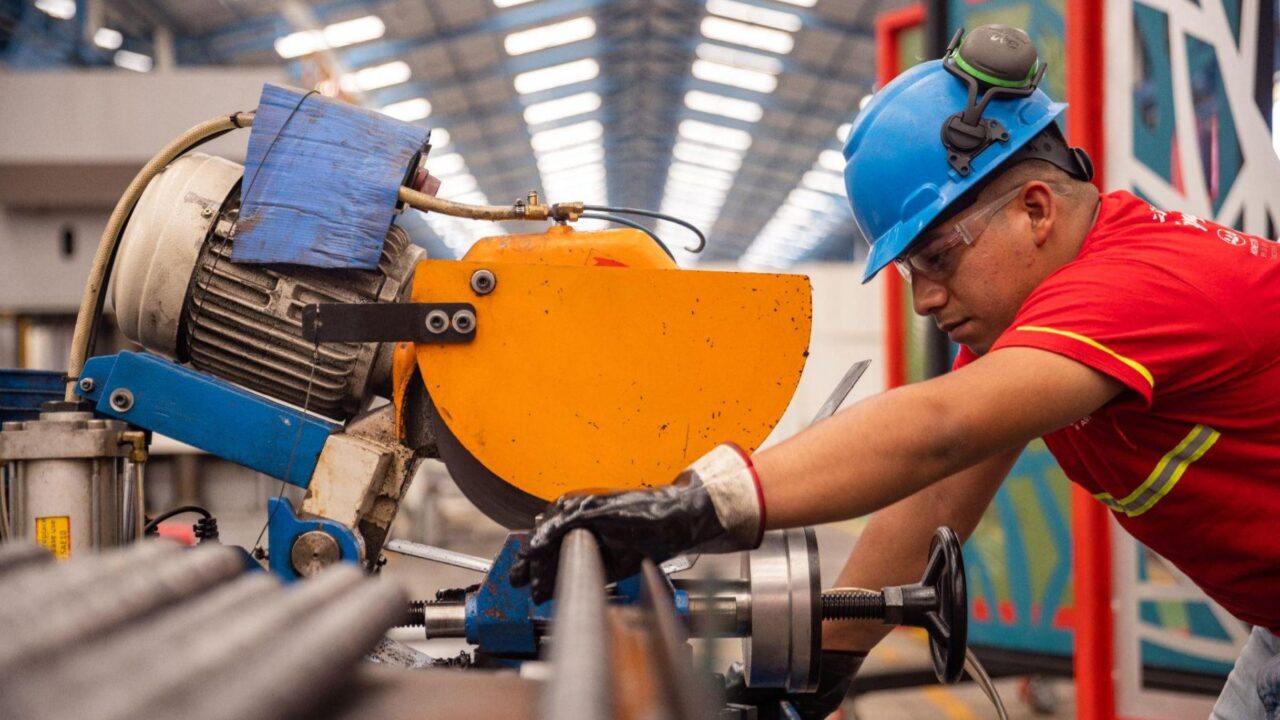 MULTI: Estrategia de Liderazgo y Compromiso con el Desarrollo de Infraestructura en Guatemala